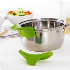 Spil-Proof Safety Pouring Spout