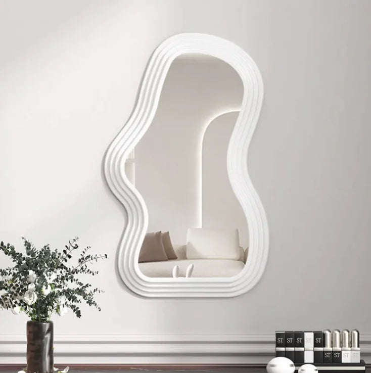 Dreamy Skies” Cloud-Shaped Wall Mirror – Modern Decorative Accent