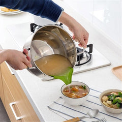 Spil-Proof Safety Pouring Spout